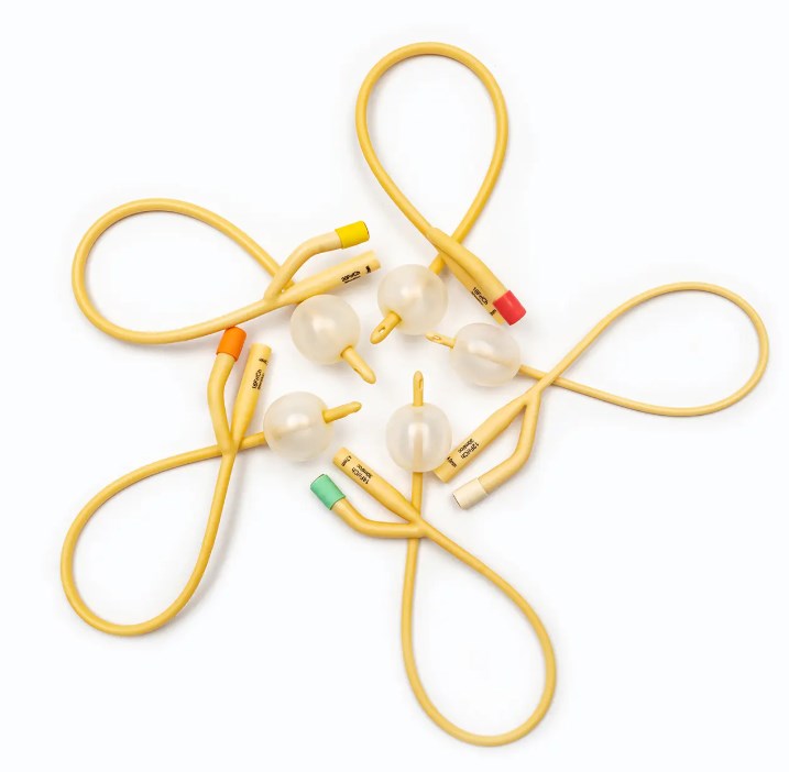 Bagaimana bahan dan struktur kateter urin mempengaruhi pengalaman pengguna sebenarnya?